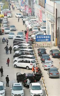 担保公司百万没赎回断供豪车 奇葩案例折射行业困境